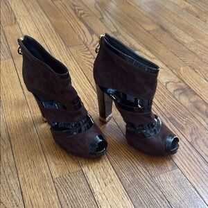Tory Burch Black and Purple Heeled Boots with Stiletto Heel